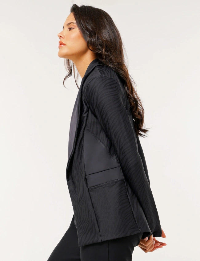 Annie Blazer