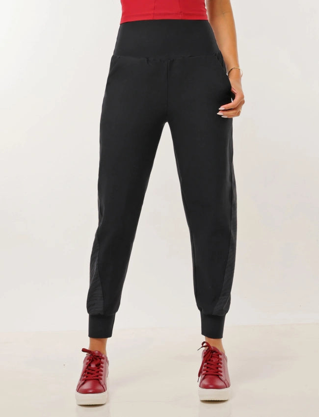 Annie Jogger