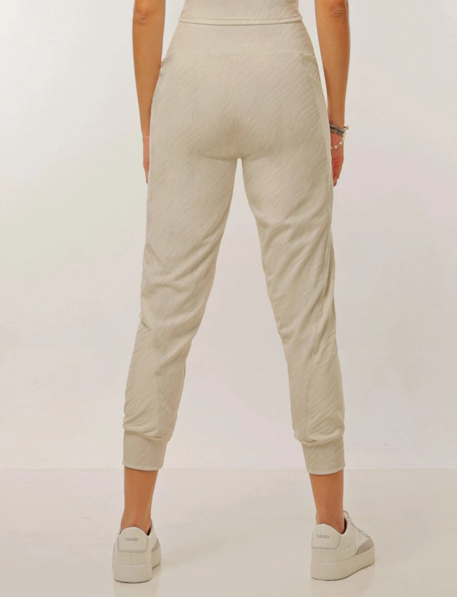 Annie Jogger