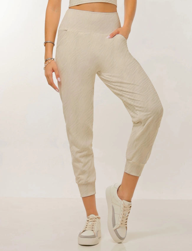 Annie Jogger