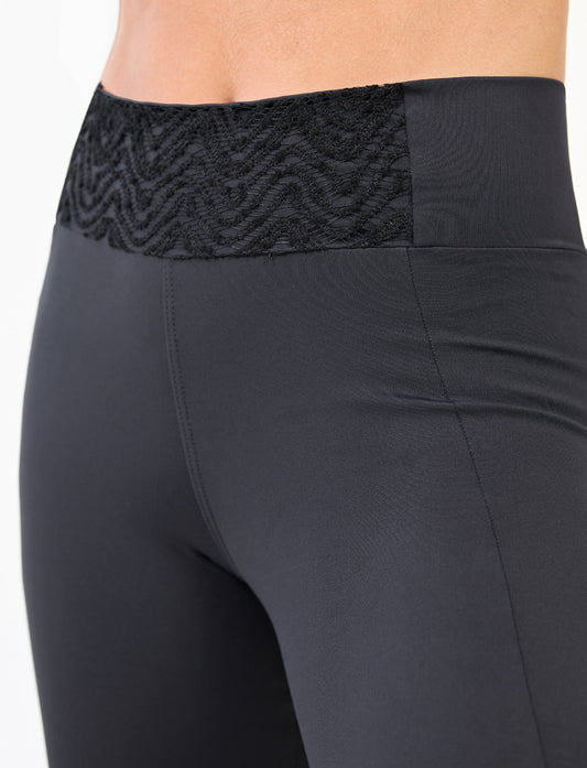 Essence Leggings