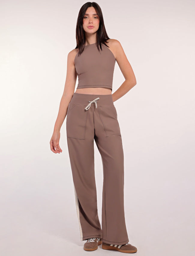 LEGAT CROP TOP