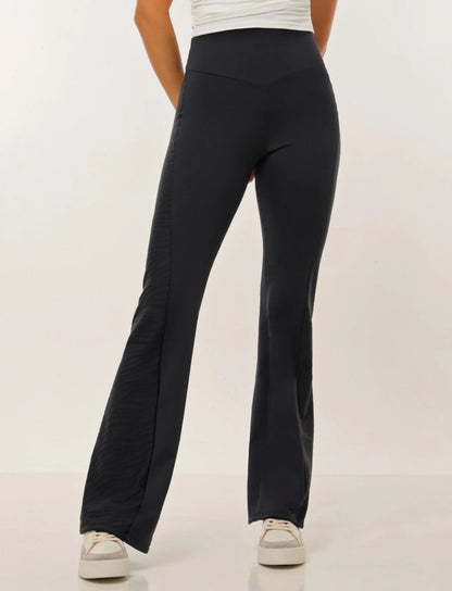 Annie Flare Pant