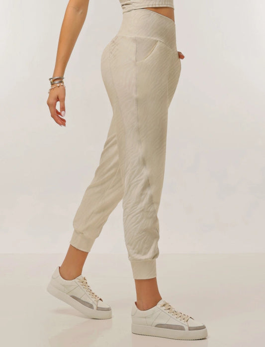 Annie Jogger